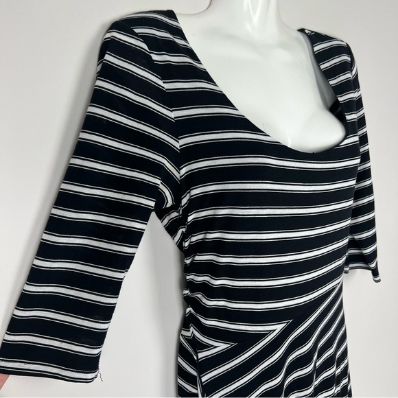 Witchery Women’s Dress Black White Striped Draped Asymmetric Half Sleeve Size 8 - Picture 8 of 13